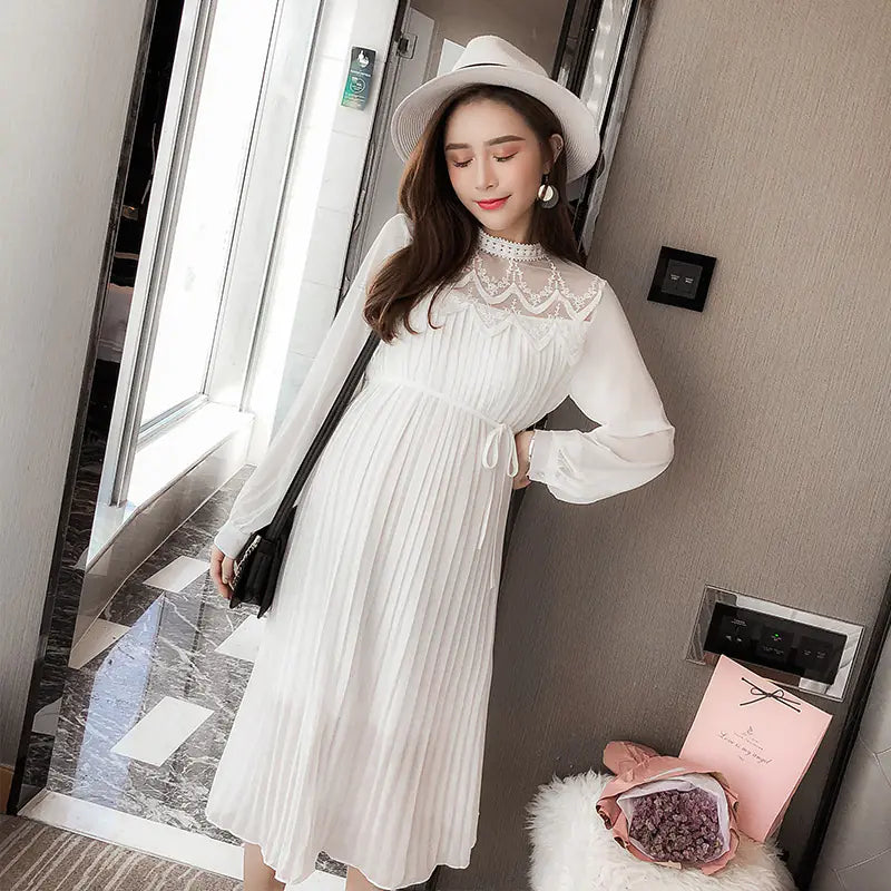 Long Sleeve Pleated Chiffon Maternity Dresses